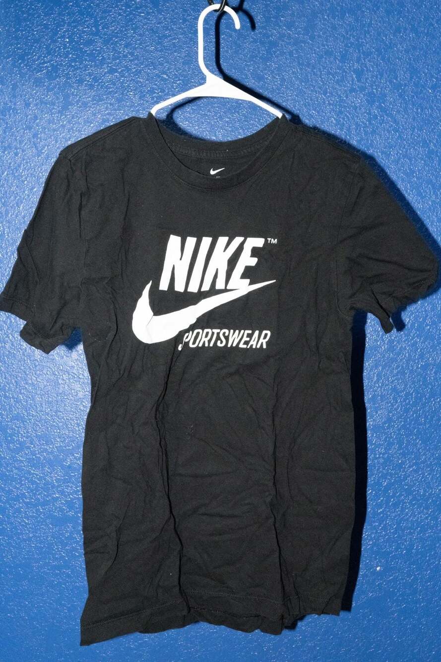 Nike Sportswear Logo T-Shirt Black